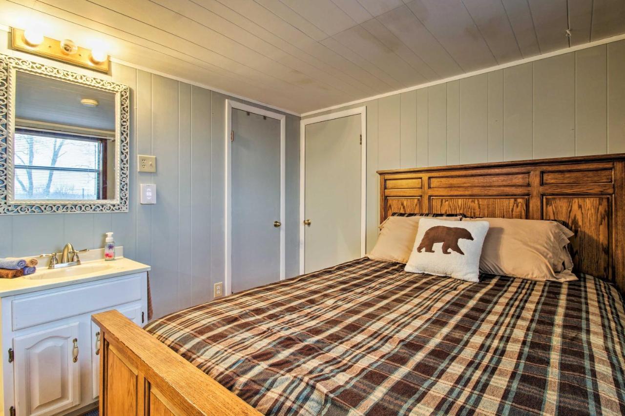 Rustic Stockton Lake Cabin Half Mile To Boat Ramp! Exterior foto